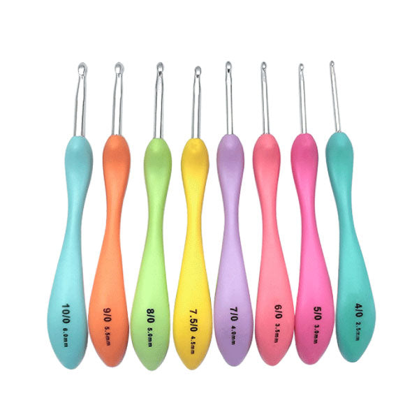 Lot de 14 aiguilles à crochet ergonomiques extra longues avec étui et poignées douces pour mains arthritiques, 2 mm (B) à 10 mm Lot de 14 aiguilles à crochet ergonomiques extra longues avec étui et poignées douces pour mains arthritiques, 2 mm (B) à 10 mm
